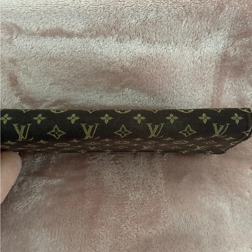 Authentic Louis Vuitton Classic Monogram Brown Denim Wallet ~ Vintage - Picture 4 of 16